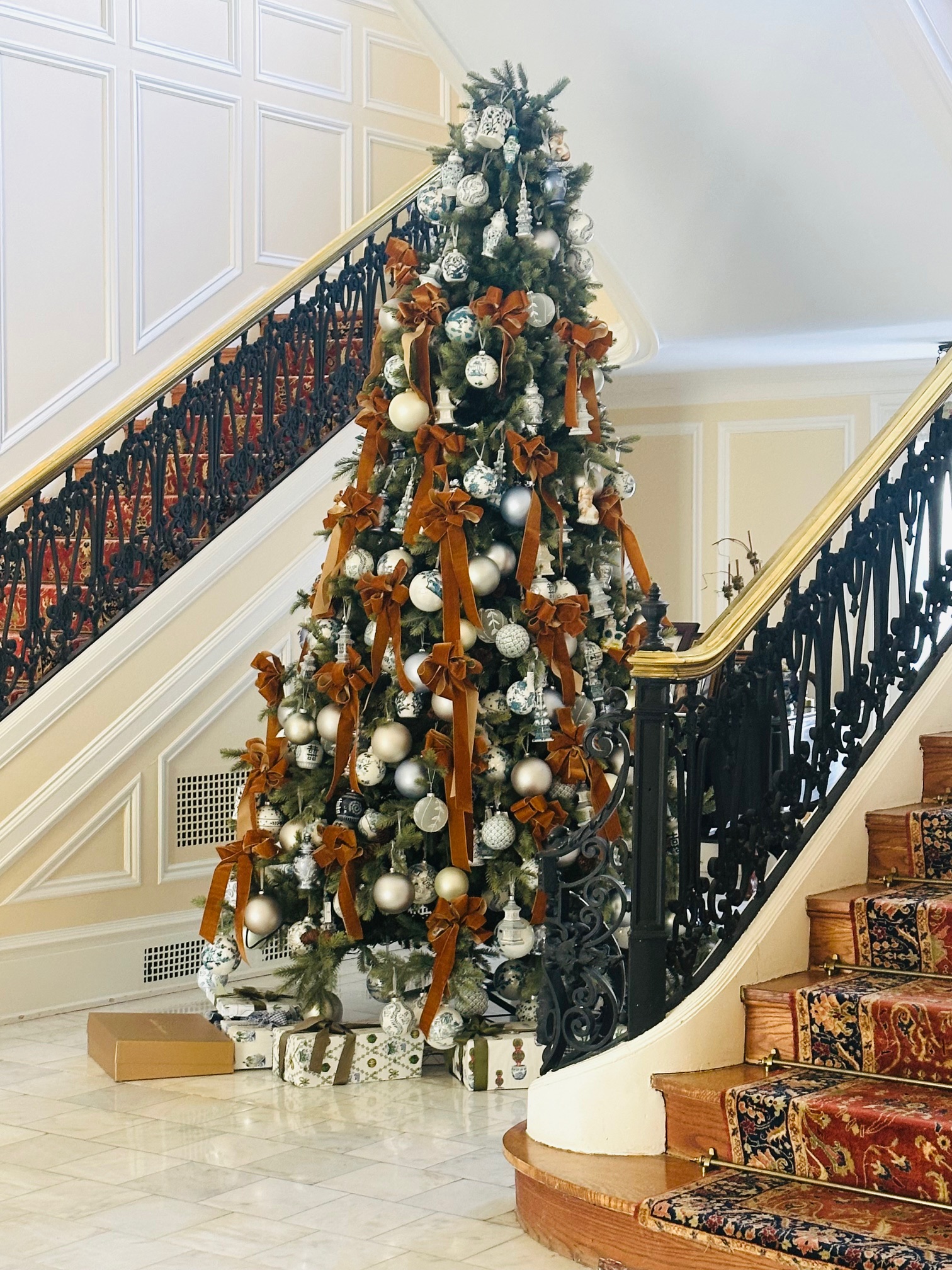 Random musings as seen through my iPhone and winner of our Fall Love contest!